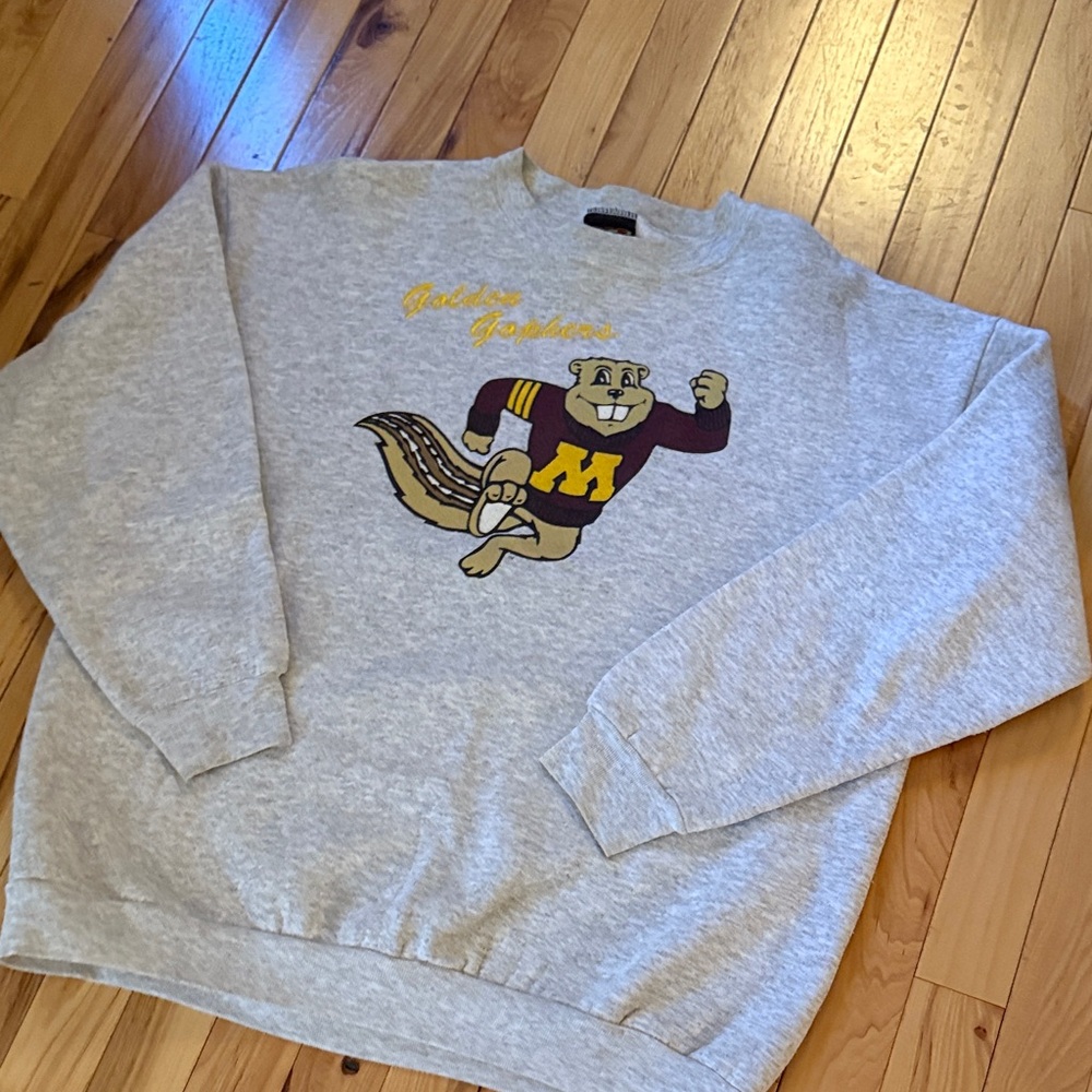 Gray Gophers University Sweatshirt | U of M | Size L